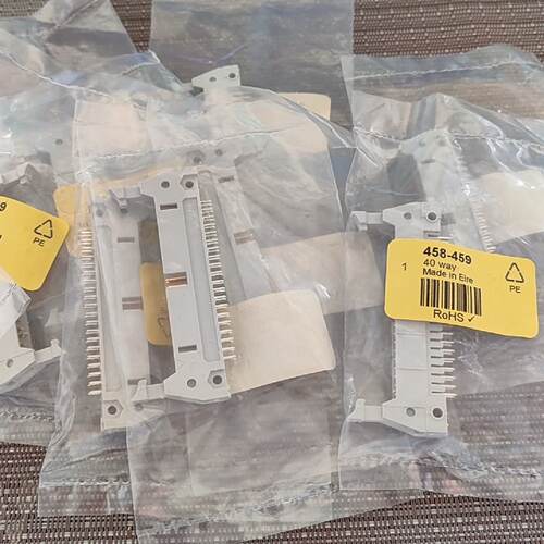 询价-45845940way连接器
