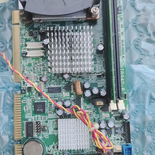 询价-广积IB940R工控主板成色很好带CPU散热器