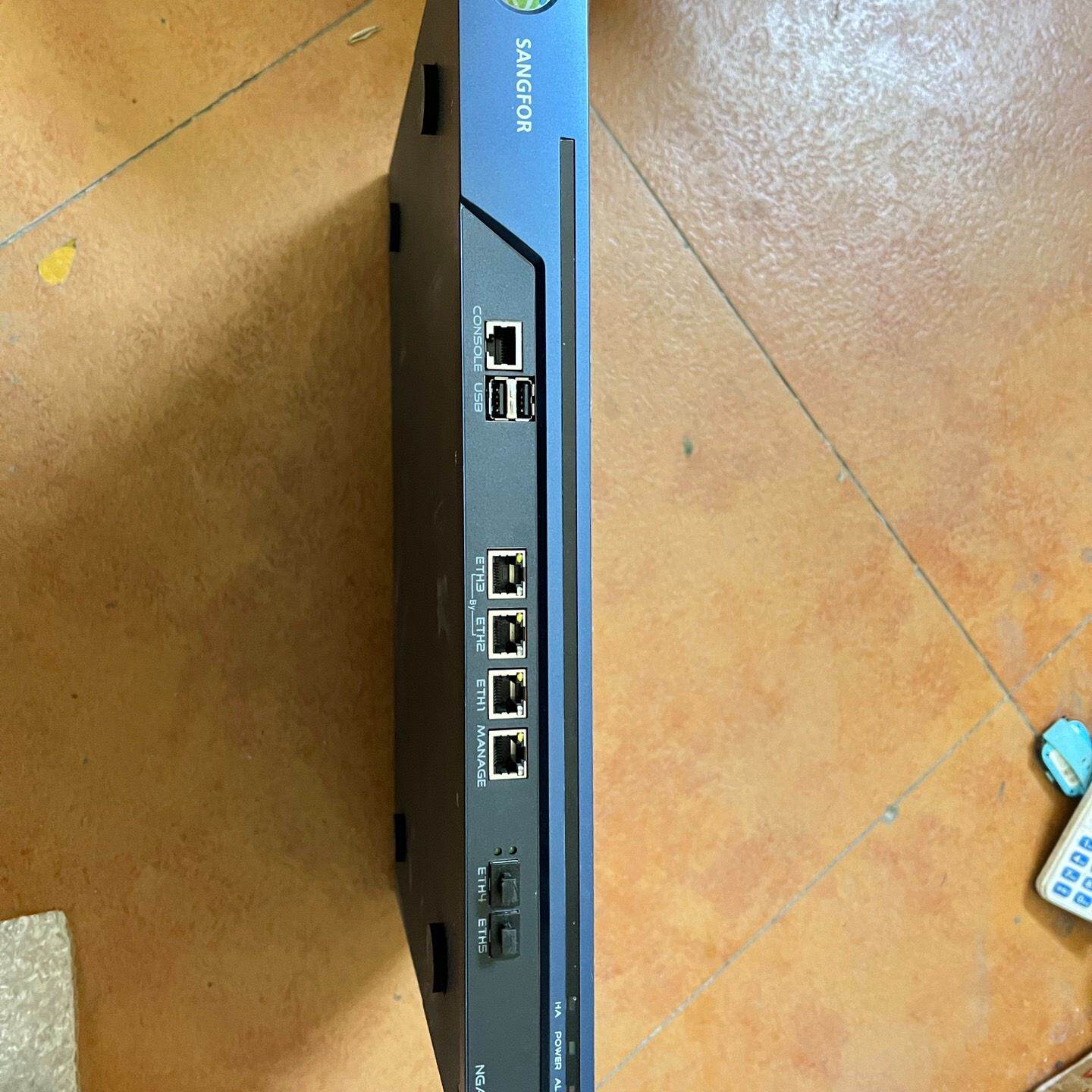 深信服ngaf11300防火墙支持自提邮寄顺丰到付议价及维修！