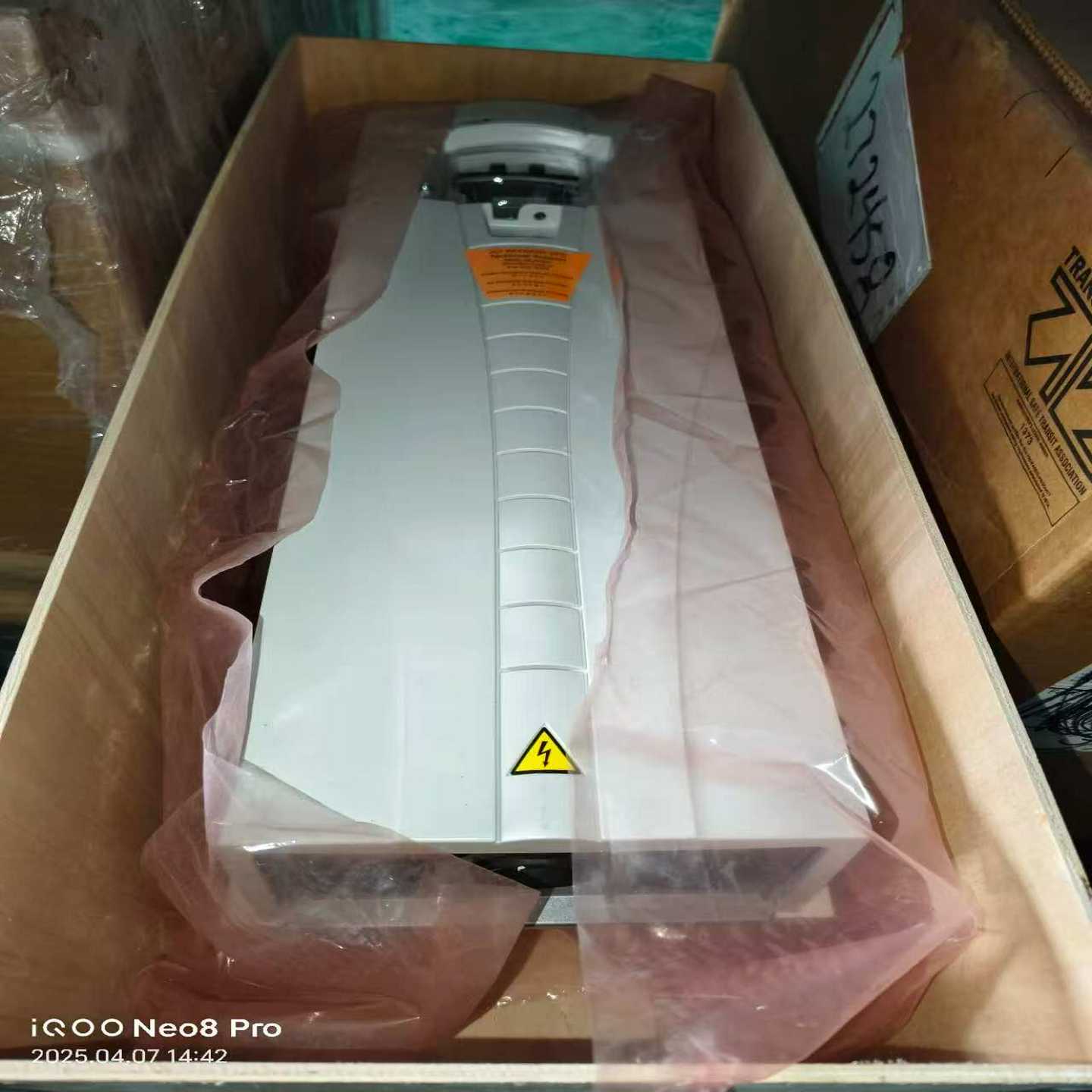 【请询价】全新ABB变频器型号ACS510-01-125A-455