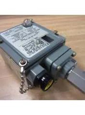 议价原装SQUARE D压力开关9012-ACW1 9012GAW5 9012ADW6 /9012GCW