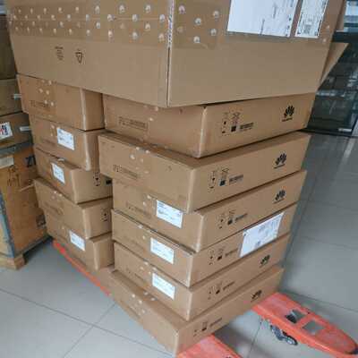 华为CE9860-4C-EI 03029GFF CE98-D