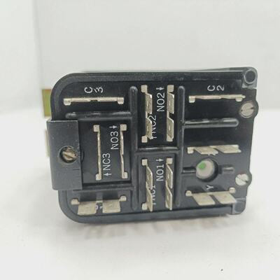 36530082 ELECTRO MOTIVE ELECTROMAGNETIC RELAY EMD8357415