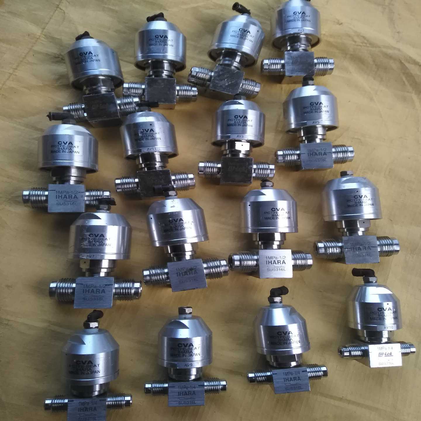 CVA BI-LoK IHARASUS316L隔膜阀12，议价