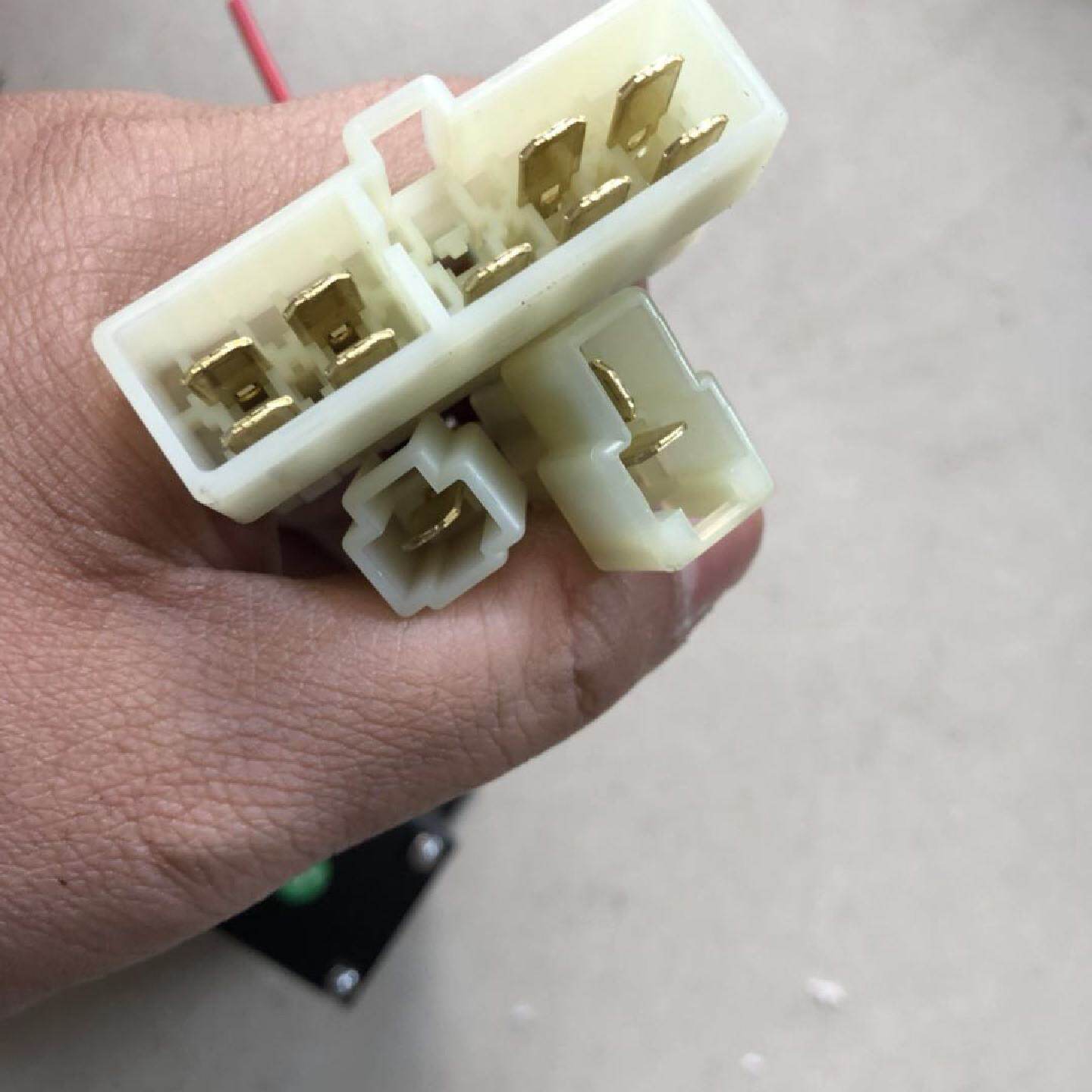 适用适用供应客车大巴车凯西空调操纵器控制面板SK18S-3D/AMP