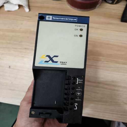 询价施耐德TSX7电源模块，型号TSXSUP40，法国原装进口，