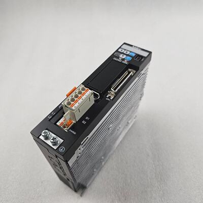 Nidec  AC SERVO DRIVER  DA22422
