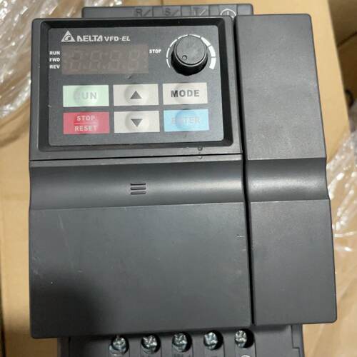 【议价】台达1.5KW变频器VFF015EL21A适用594
