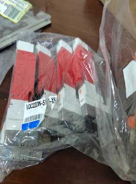 SMC电磁阀VQC2201N-51-X526原装正品85元/--议价商品