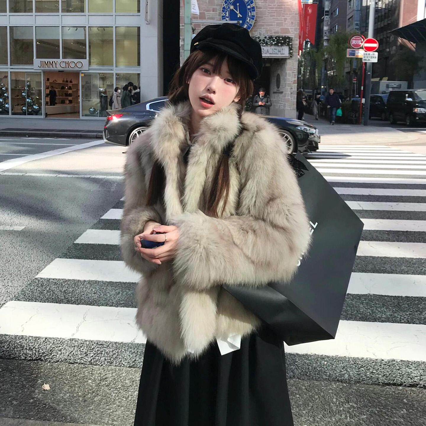 2025冬季新款仿狐狸毛皮草外套女短款时尚年轻款环保毛毛貂皮大衣