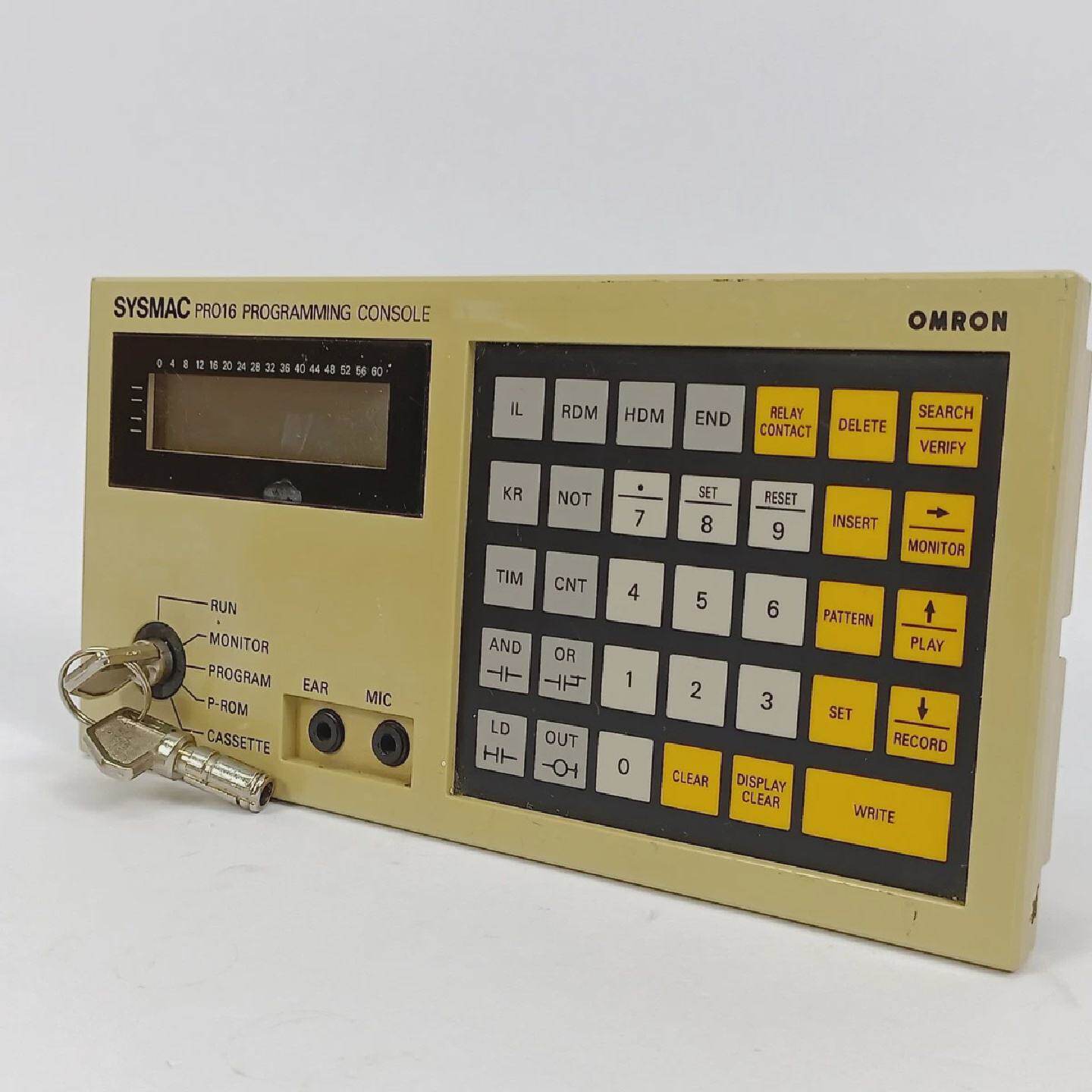OMRON 3G2A3PRO16 Console De Prog