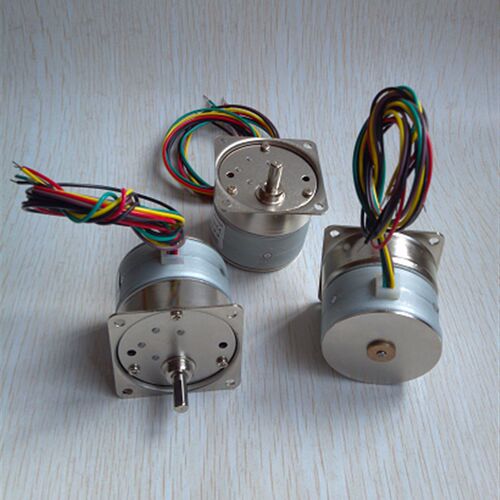 3542齿轮减速步进电机 减速马达 12V 大力距 减速比1:120 微型