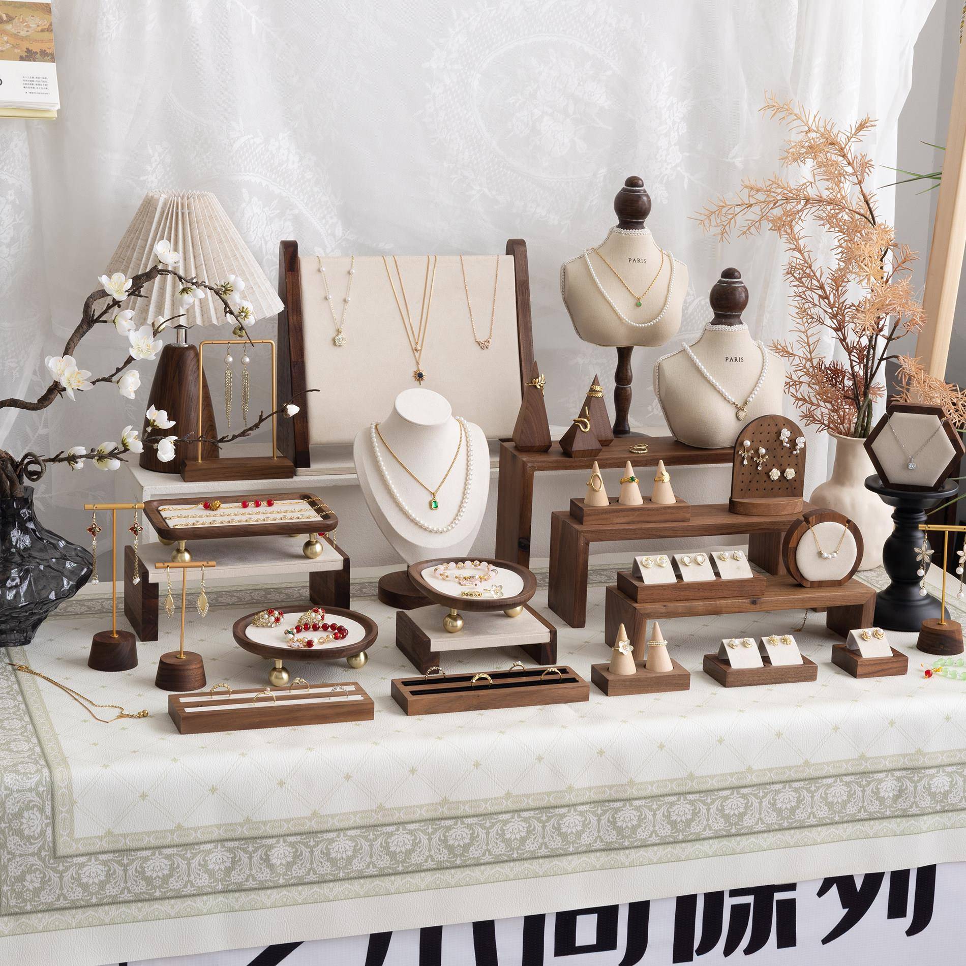 胡桃木首饰展示架人像脖子阶梯托盘项链手链耳环戒指珠宝摆摊陈列