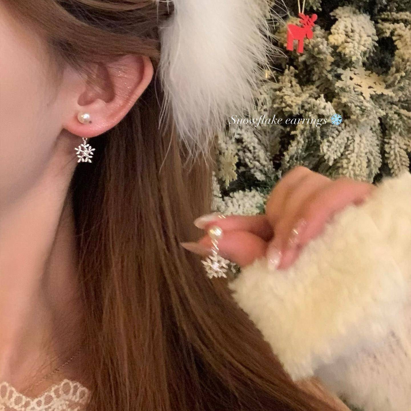 精致闪锆雪花珍珠吊坠后挂式耳钉女轻奢高级感耳环无耳洞耳夹耳饰
