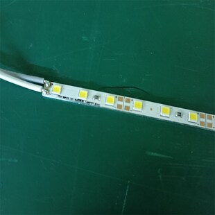 1.5米长硬灯条 5MM宽1.5米长135灯2835铝基板超长硬灯条 12V