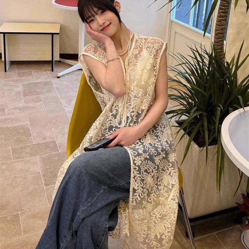 2024新款蕾丝镂空提花罩衫叠穿背心裙宽松中长款马甲设计感连衣裙