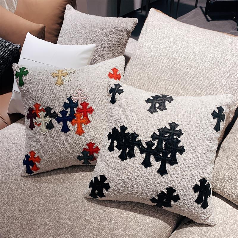 克罗/心羊羔毛网红装饰汽车高端客厅现代家居样板房沙发靠垫抱枕