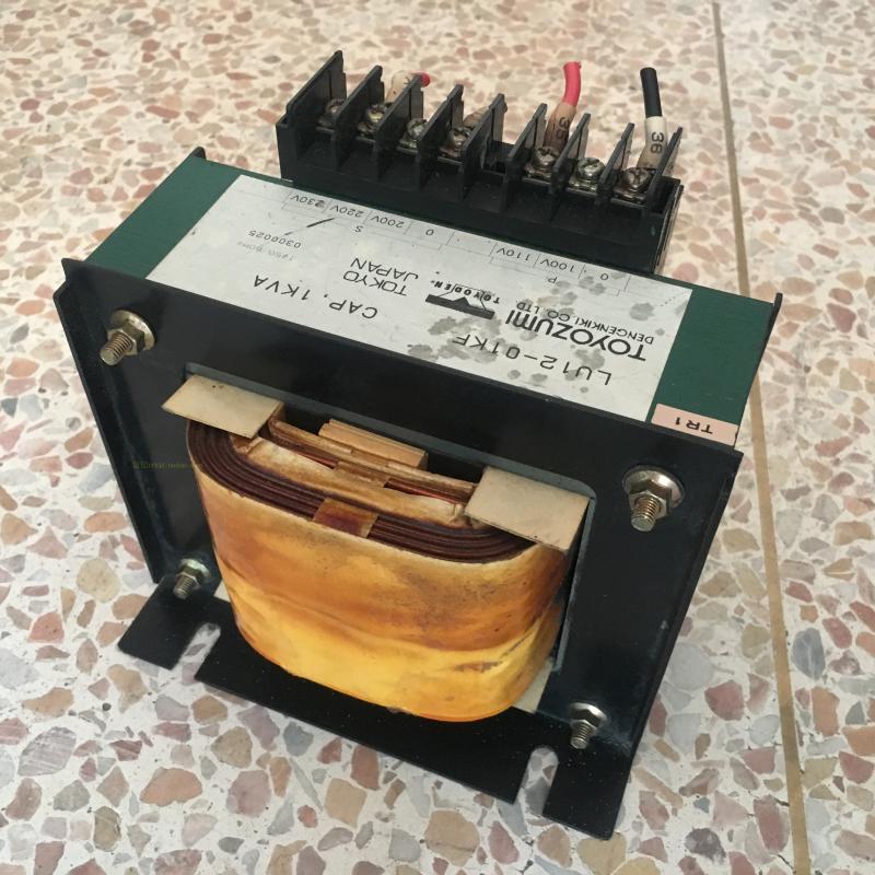 豐澄【TOYOZUMI】UD12-01KB 变压器 110V转变220V 1000W 1000VA