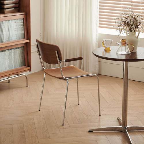 侘寂风可悬挂餐椅家手用极简扶书靠桌椅设计师公办铁艺背复古江来