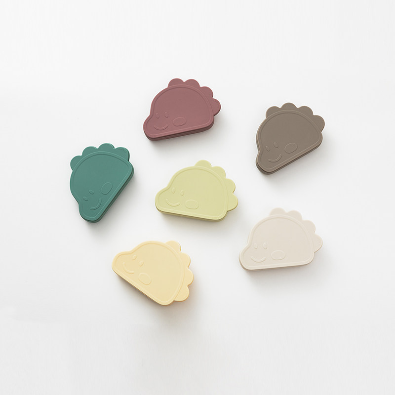 韩国modui宝宝餐盘吸盘式辅食碗恐龙宝宝儿童婴幼儿餐具套装带盖