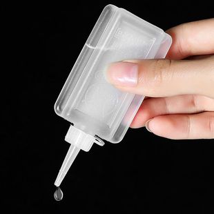 缝纫机油小瓶家用电风扇油平车油理发电推剪润滑油居家日用套装