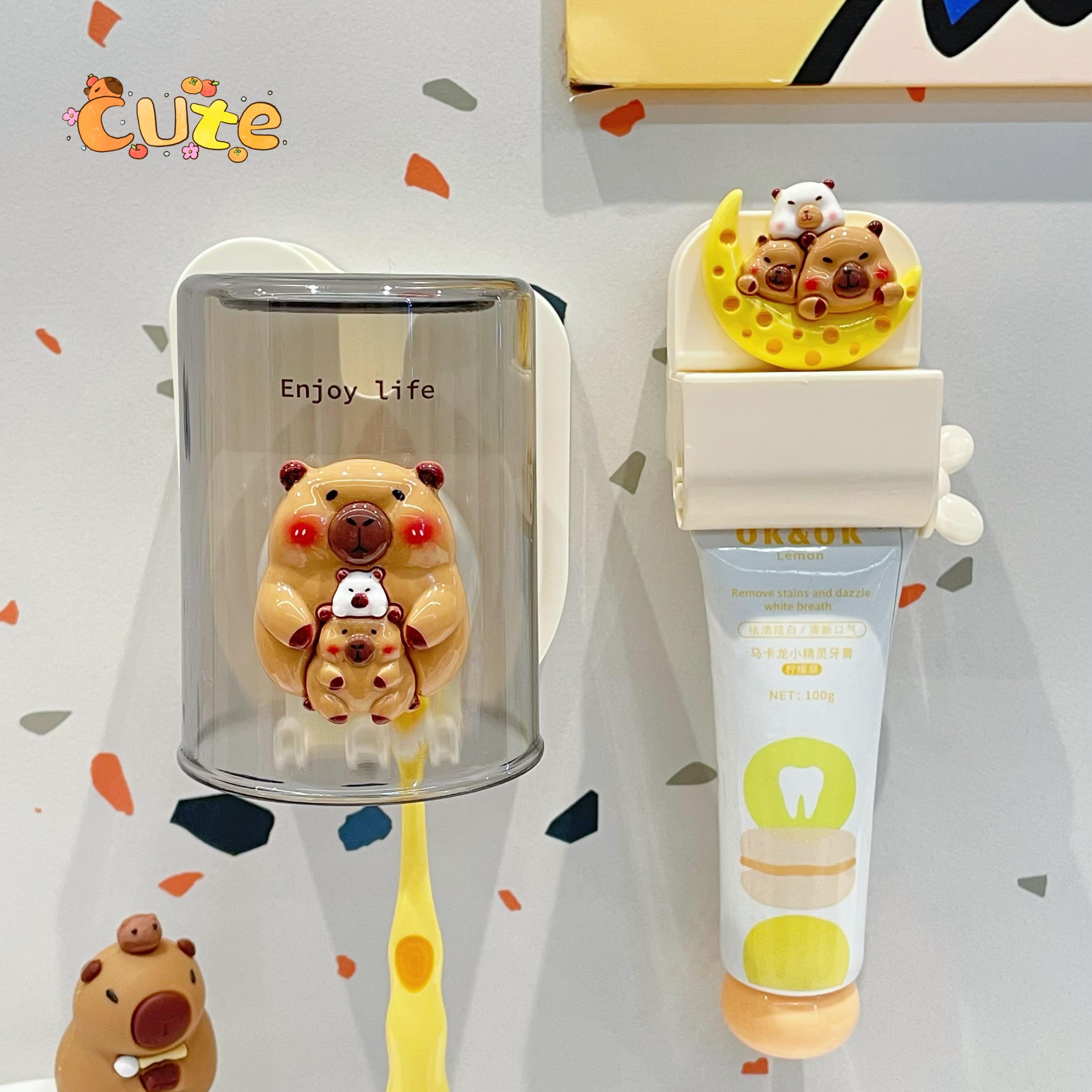 卡皮巴拉漱口杯儿童化妆室牙杯洗漱杯子挂墙式宝宝牙膏牙刷置物架