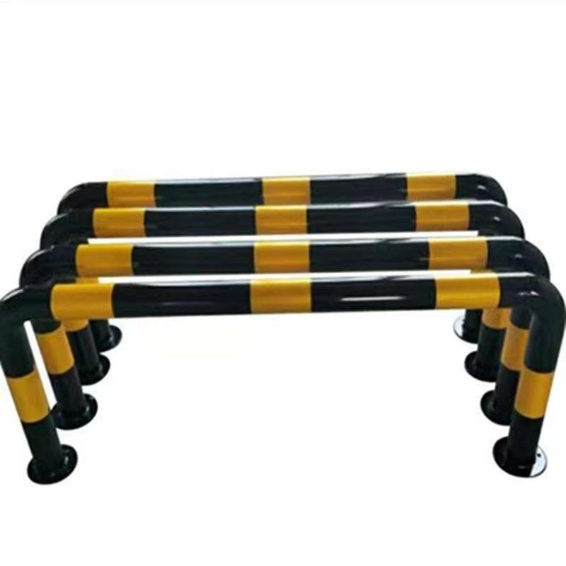 北京u型防撞护栏u型挡车器挡车杆马路隔离栏定做道路隔离桩阻车器