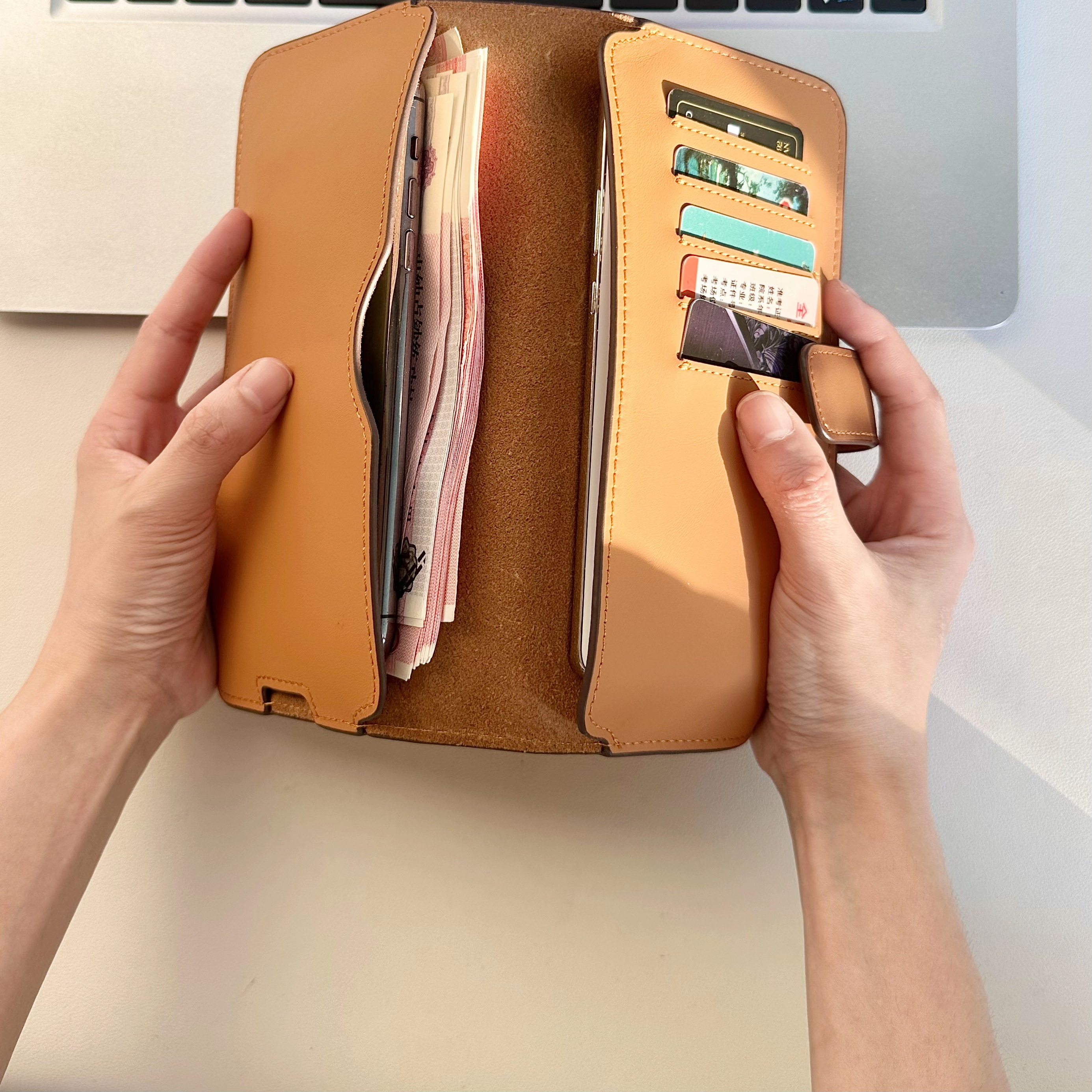 2025新款手机包多卡位收纳包