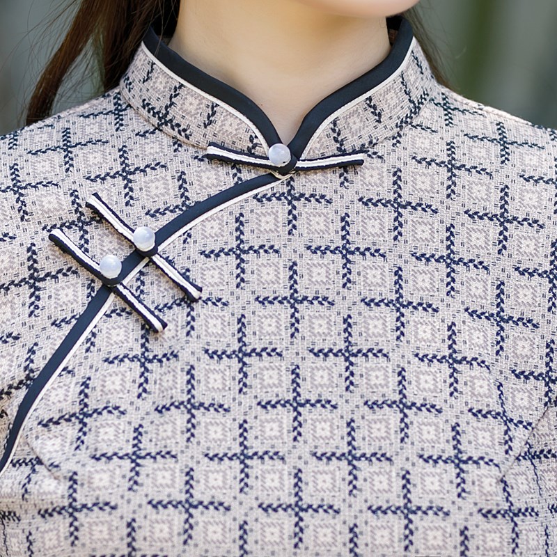 秋冬旗袍2024年新款小个子妈妈女装连衣裙针织棉长袖保暖格子礼服