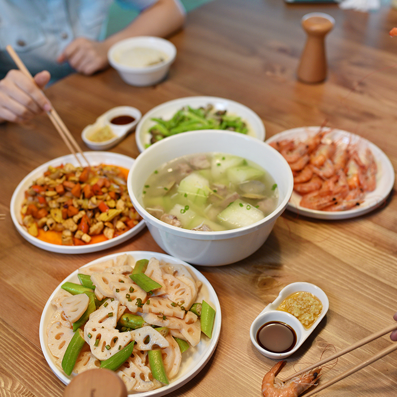 悦味碗具套装 北欧创意骨瓷餐具 家用陶瓷碗碟盘子筷子多功能套装