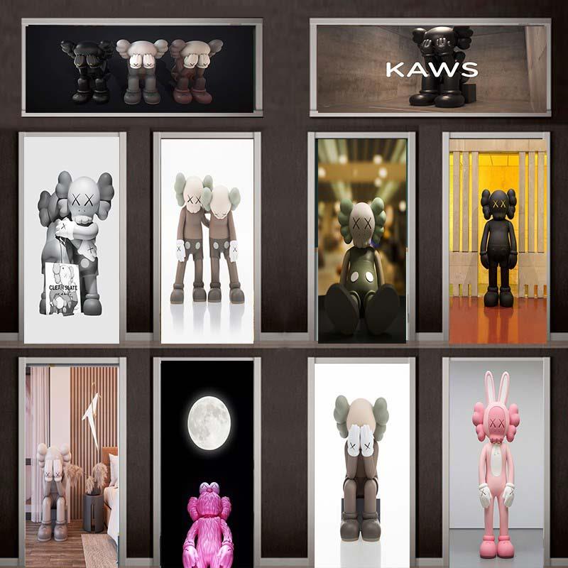 门贴不干胶创意新潮品牌Kaws熊街卡通电梯木门瓜玻璃强度翻新防水