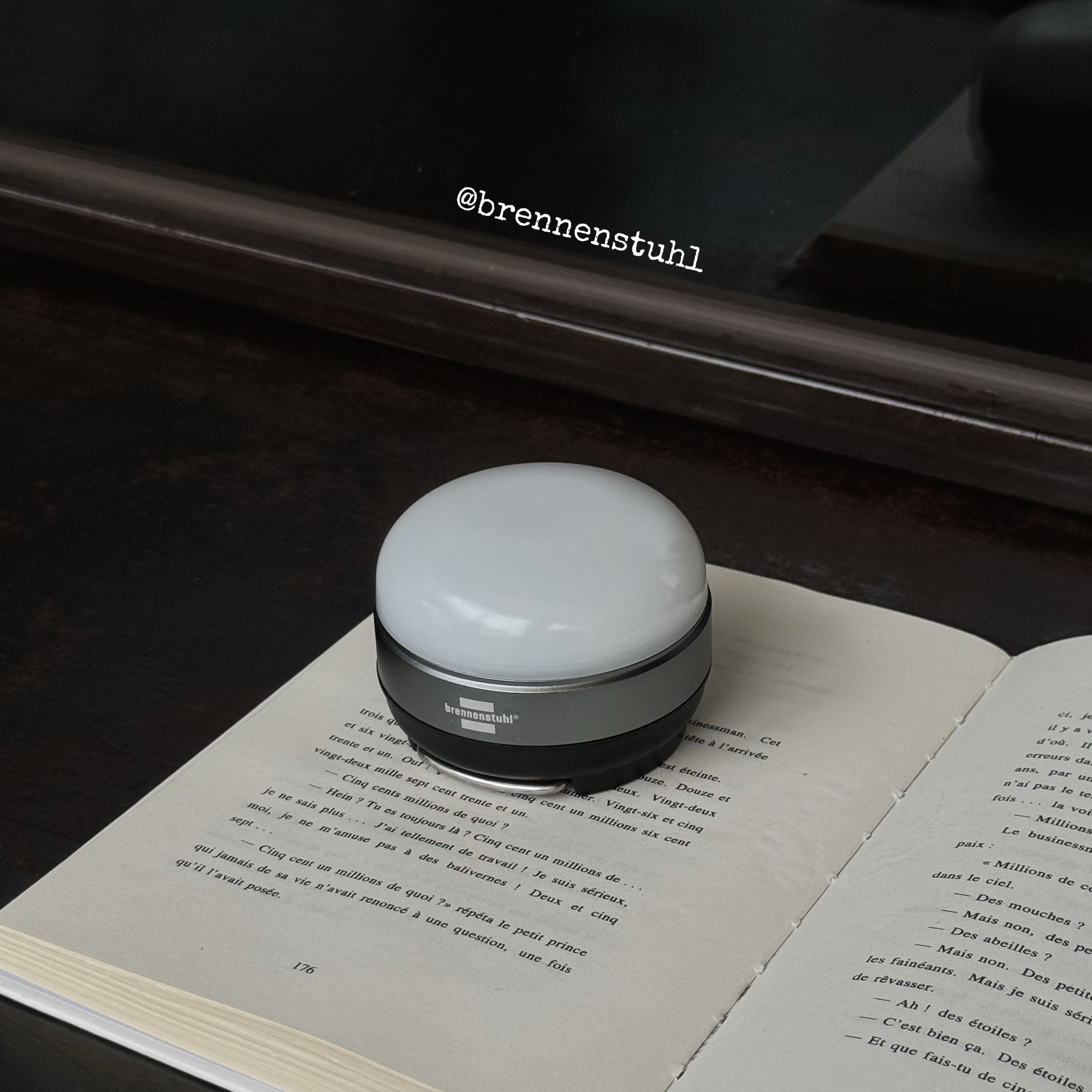 百能斯图户外补光氛围露营灯