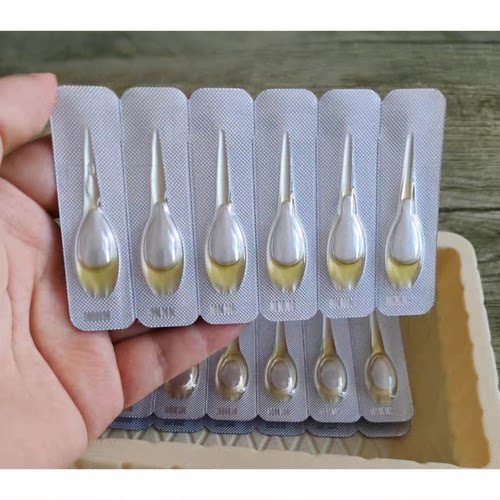 小儿中医脐疗草本滴剂肚脐精油儿童宝宝健P消食，面黄肌瘦便便干