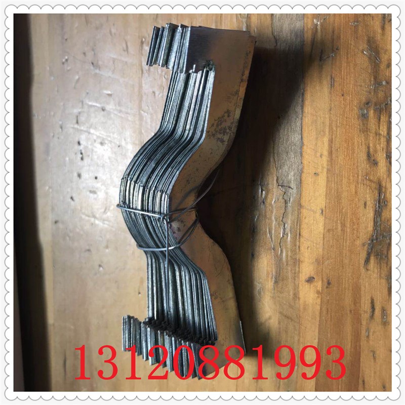 镀锌KBG弹簧卡片 16MM丝杆吊卡金属穿线管配件蝴蝶卡铁皮卡线管卡