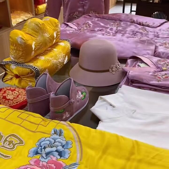 高档女寿服真丝刺绣新中式寿衣