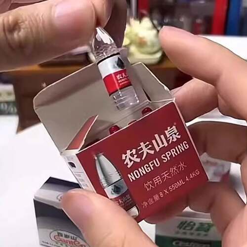 摆件模型仿农夫山泉微缩矿泉水