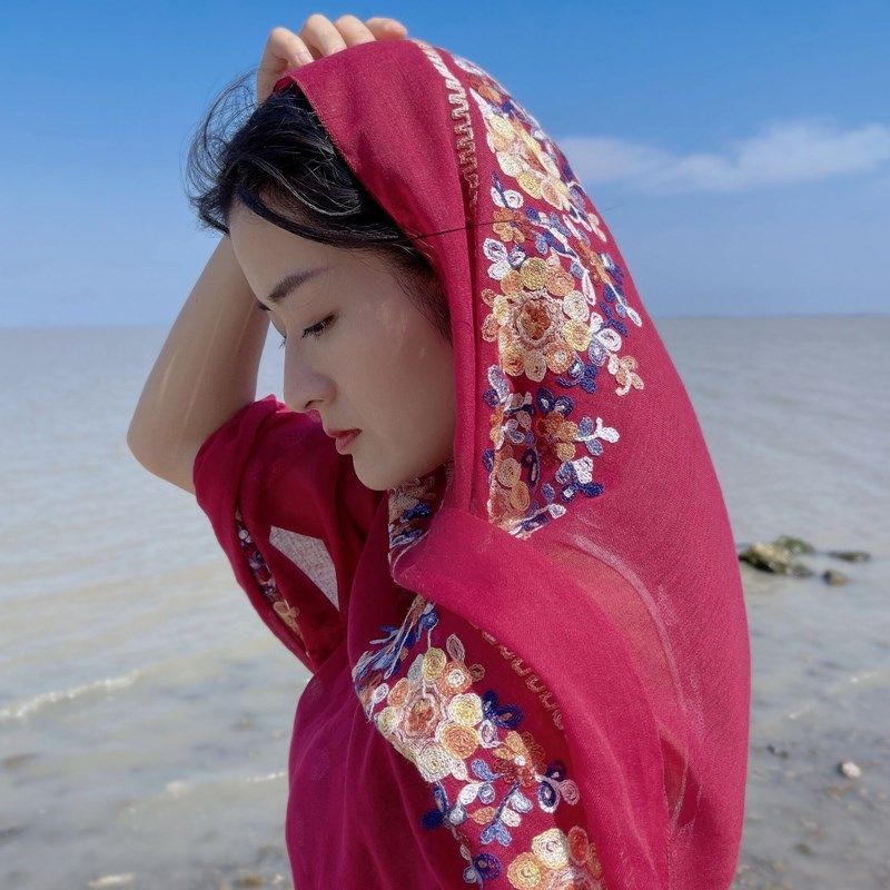 异域美!文艺民族风绣花旅游披肩宁夏沙漠防沙西北超大斗篷围巾