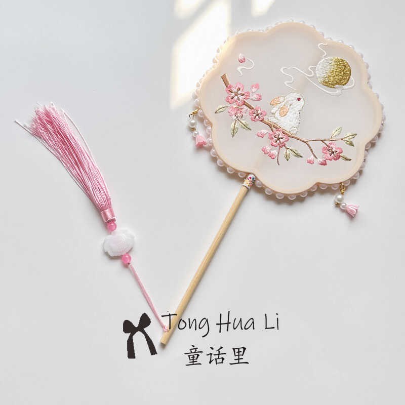 古风扇子刺绣绣花中秋兔子表演儿童成人团扇汉服旗袍舞蹈拍照扇