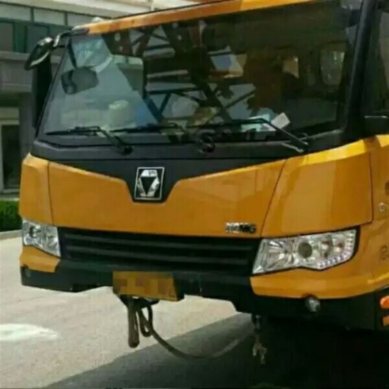 徐工吊车 新款25K5A 前大灯  徐工吊车25k5A前大灯新款原厂配件