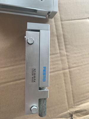 FESTO SLT-10-50-p-A 170558 滑台气缸 原装正品 9新 性能包好