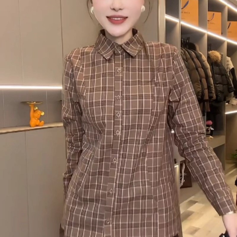 2024春季新款格子衬衫女欧货气质不规则设计感中长款显瘦大码打底