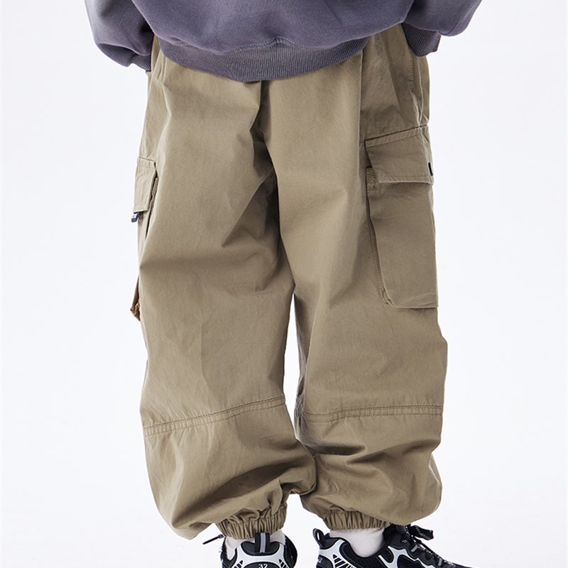 2024春秋装新款男童日系口袋贴标工装裤儿童洋气柔软薄款休闲长裤