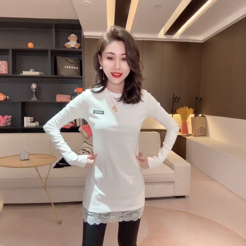 2024冬女时尚设计感气质百搭圆领长袖蕾丝拼接中长款T恤打底衫潮