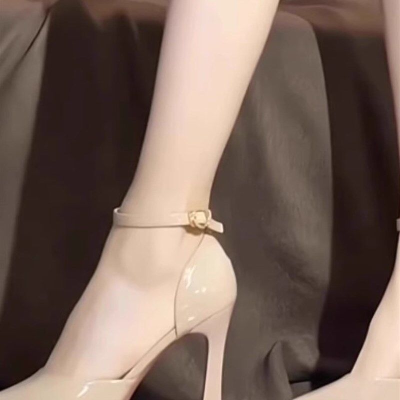 小众裸色防水台高跟鞋女绝美夏y季新款日常气质不累脚粗跟百搭凉