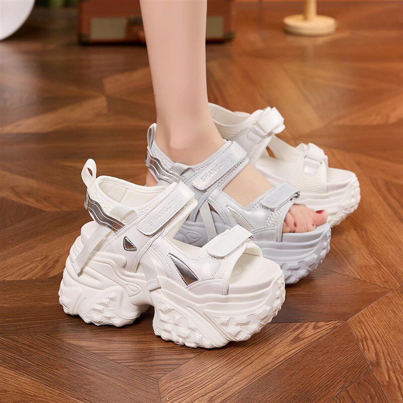 鞋小柒~厚底凉鞋女夏外穿2025年新款潮软底不累脚小个子显高松糕