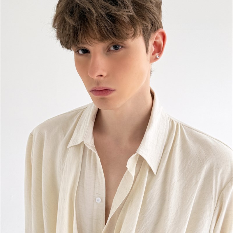 It7锈色月光气质和个性化堆叠长袖宽松衬衫