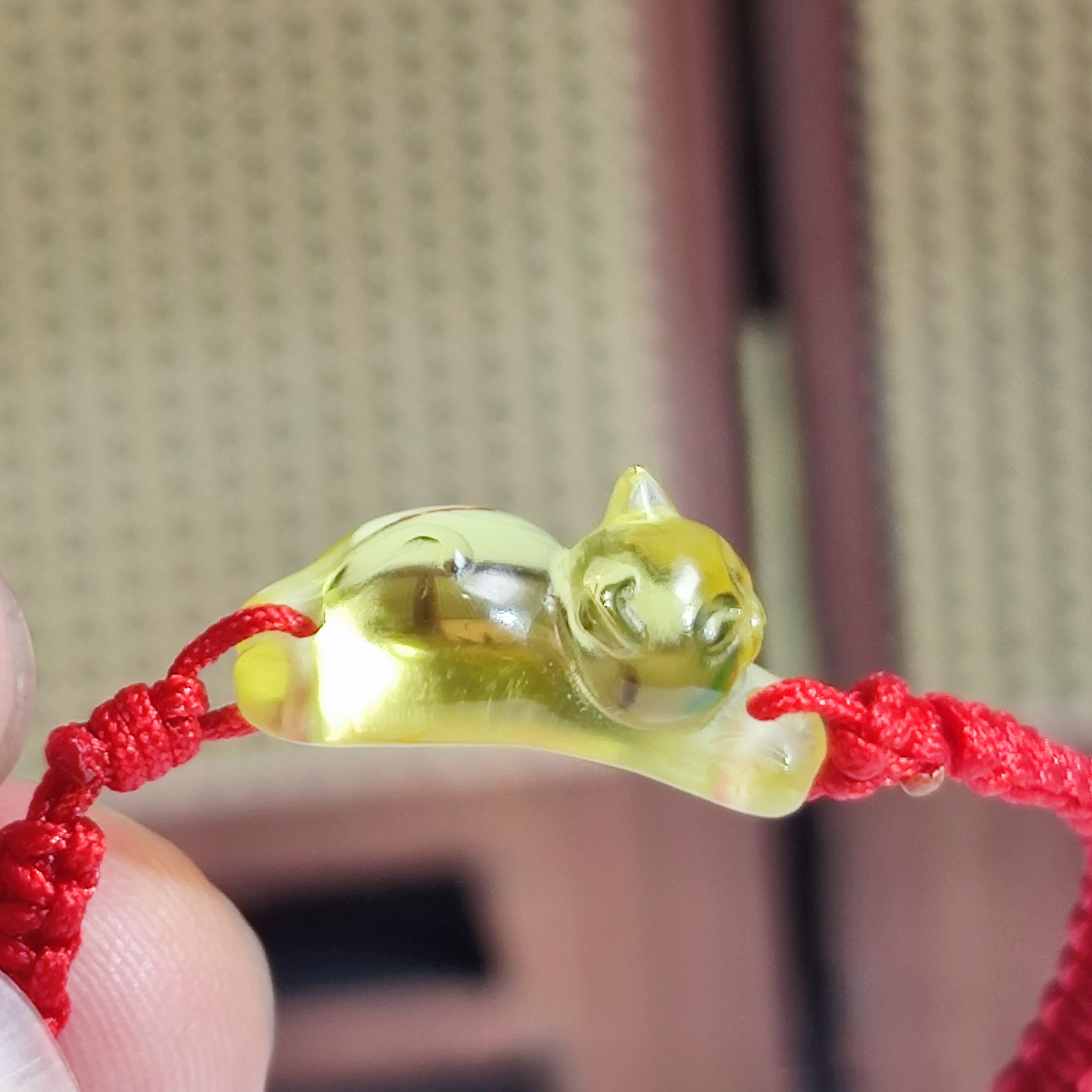 1.9x0.9x0.8cm,琥珀金珀猫咪手链配饰,完整