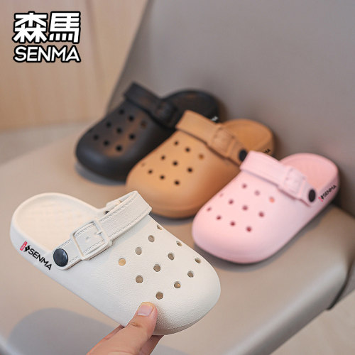 森马EVA夏季儿童洞洞鞋舒适耐磨