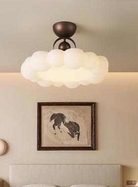 法式中古卧室吸顶灯PE滚塑新款花朵灯儿童房间灯护眼奶油吸顶灯