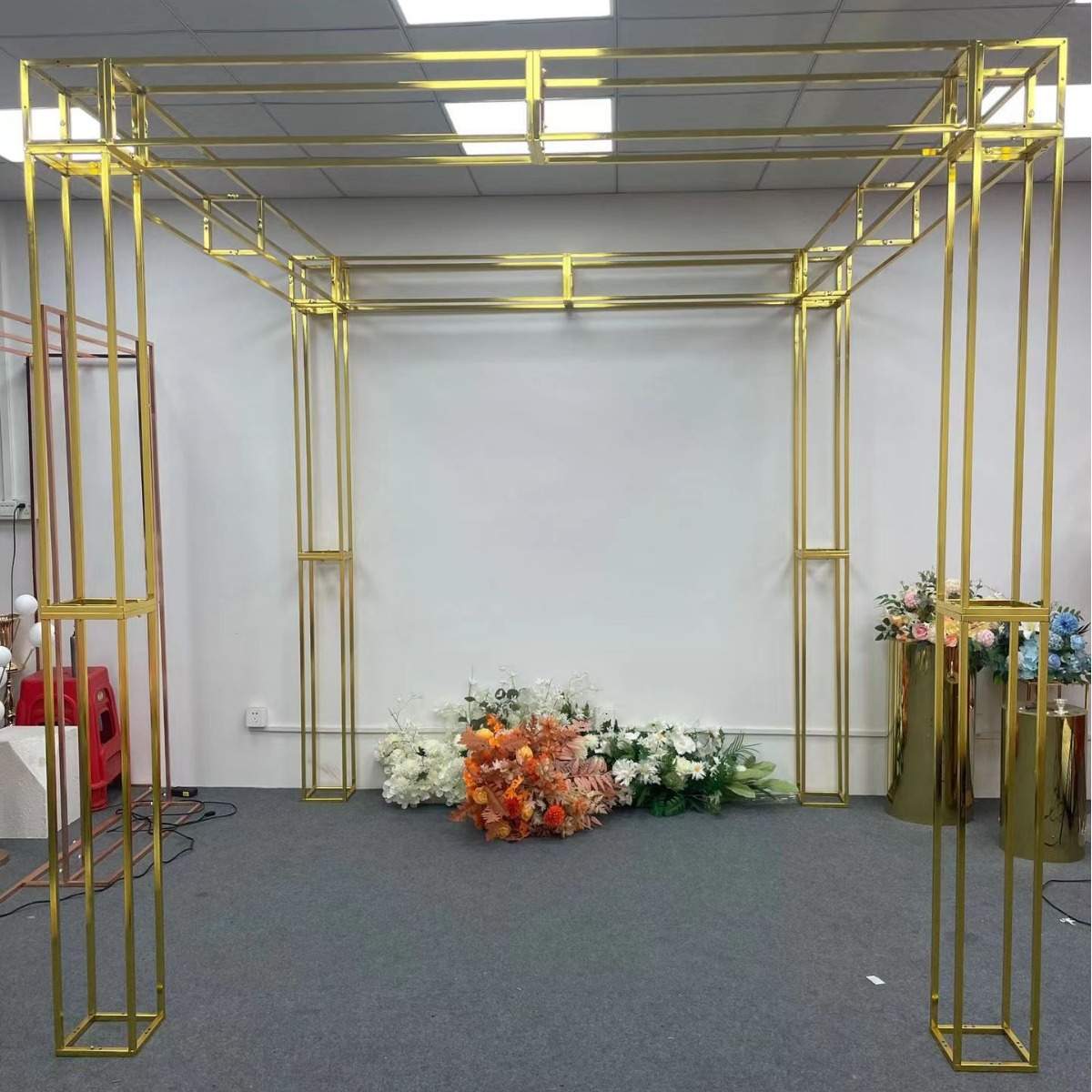 2023婚庆道具婚礼拱门喜亭室内户外舞台背景铁艺架子大型摆件宴亭
